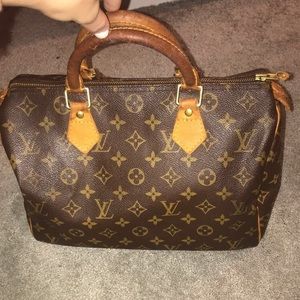 Authentic! Louis Vuitton Speedy 30